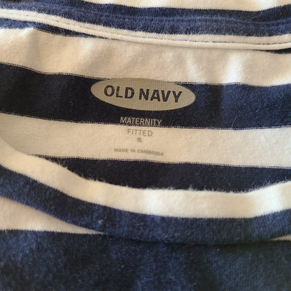 Old Navy womens maternity dress - Picture 3 of 5